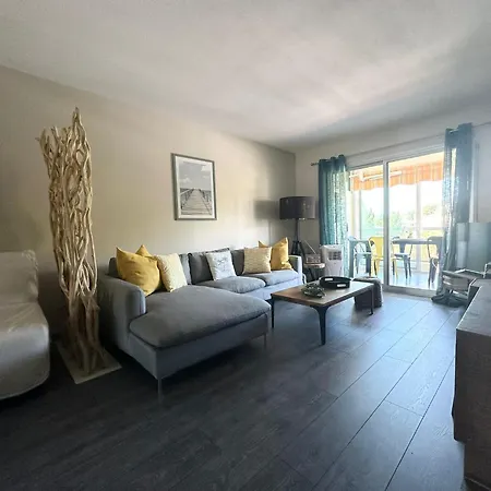 公寓 Dernier Etage Avec Clim, Piscine Et Garage Mandelieu